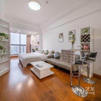 涵小屋精品民宿(梅家浜路2号分店)酒店提供图片