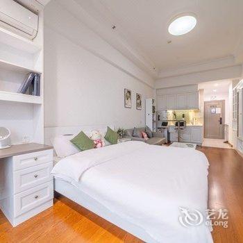 涵小屋精品民宿(梅家浜路2号分店)酒店提供图片