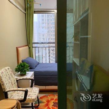 风雨小城公寓(北部湾大道分店)酒店提供图片