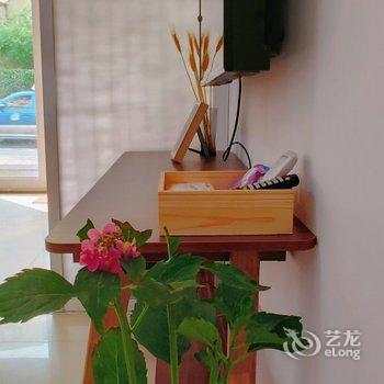 茸茸妈公寓(登州路分店)酒店提供图片