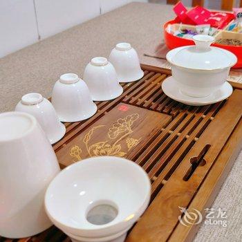 茸茸妈公寓(登州路分店)酒店提供图片