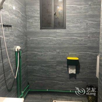 风雨桥客栈(苗王城景区3号分店)酒店提供图片