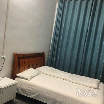 风雨桥客栈(苗王城景区3号分店)酒店提供图片