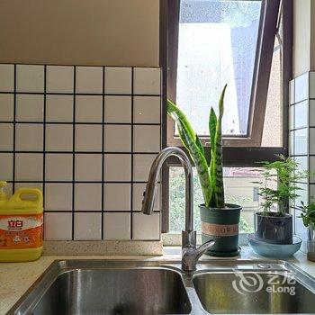 重庆渝福里民宿酒店提供图片