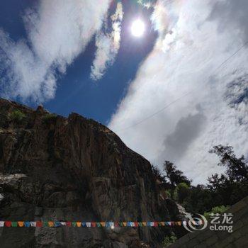 稻城风陵渡客栈酒店提供图片
