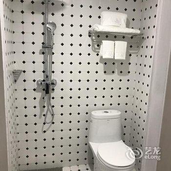 阳光满屋酒店(广西艺术学校麻村地铁站店)酒店提供图片