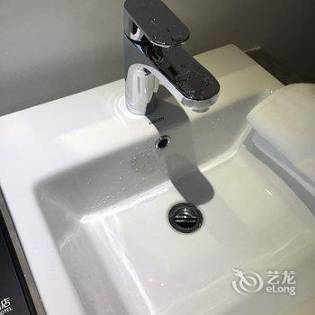 阳光满屋酒店(广西艺术学校麻村地铁站店)酒店提供图片