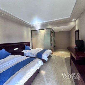 德钦飞来寺缅茨姆商务酒店酒店提供图片