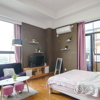 涵小屋精品民宿(梅家浜路2号分店)酒店提供图片