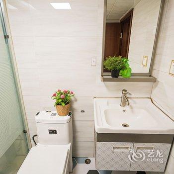 蔚蓝公寓(工业四路分店)酒店提供图片