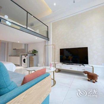 青岛温小姐公寓(中央商务区万达CBD店)酒店提供图片