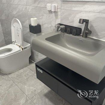 云峰山亚方农家院酒店提供图片