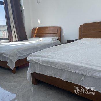 云峰山亚方农家院酒店提供图片