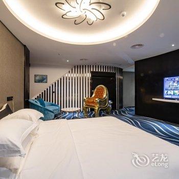 桃丝艺术酒店(南宁金湖广场地铁站店)酒店提供图片