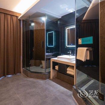 桃丝艺术酒店(南宁金湖广场地铁站店)酒店提供图片