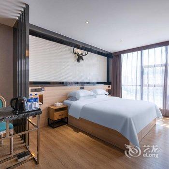 桃丝艺术酒店(南宁金湖广场地铁站店)酒店提供图片