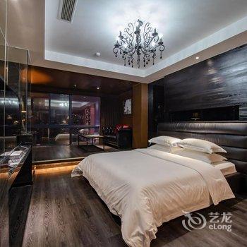 桃丝艺术酒店(南宁金湖广场地铁站店)酒店提供图片