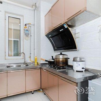 青岛海边大户型民宿(金沙滩店)酒店提供图片