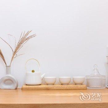 茶白·雪鸮星海广场酒店(交通大学西安路地铁站店)酒店提供图片