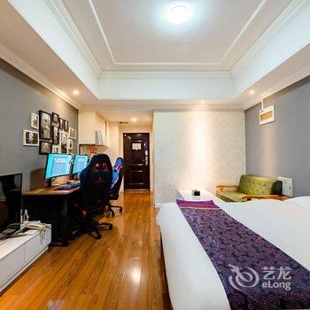 莱漫娜电竞酒店(泰安万达广场店)酒店提供图片