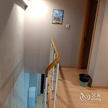 重庆渝福里民宿酒店提供图片