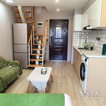 重庆渝福里民宿酒店提供图片