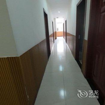 东郊宾馆(重庆巴南鱼胡路轻轨站店)酒店提供图片