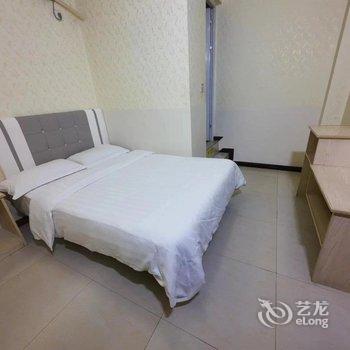 东郊宾馆(重庆巴南鱼胡路轻轨站店)酒店提供图片