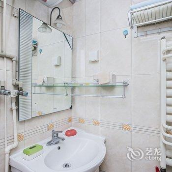 青岛天崖若比邻公寓酒店提供图片