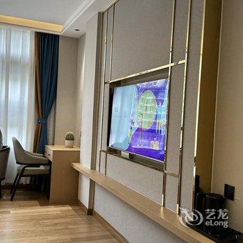 新龙印象新龙主题酒店酒店提供图片