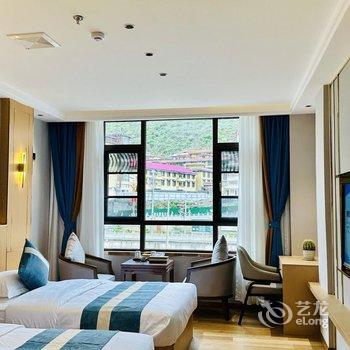 新龙印象新龙主题酒店酒店提供图片
