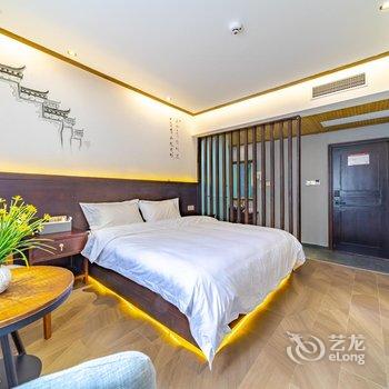 凤凰木子居客栈酒店提供图片