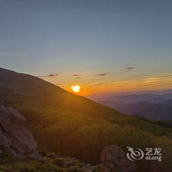 老闫客栈(聚灵峡灵山风景区店)酒店提供图片