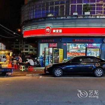 鸿天W酒店(赣州江南宋城步步高新天地店)酒店提供图片