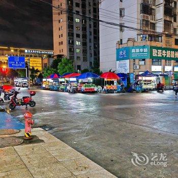 鸿天W酒店(赣州江南宋城步步高新天地店)酒店提供图片