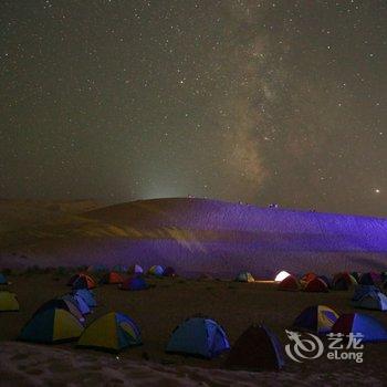 敦煌无疆户外沙漠星空露营基地酒店提供图片