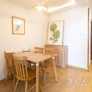 青岛小城物语民宿酒店提供图片