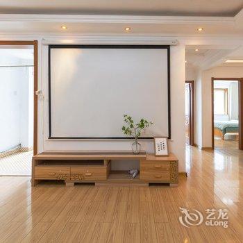 青岛小城物语民宿酒店提供图片