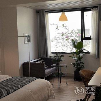 阳光满屋酒店(广西艺术学校麻村地铁站店)酒店提供图片