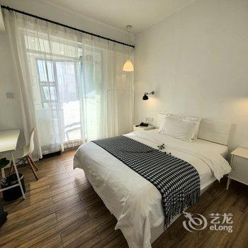 阳光满屋酒店(广西艺术学校麻村地铁站店)酒店提供图片