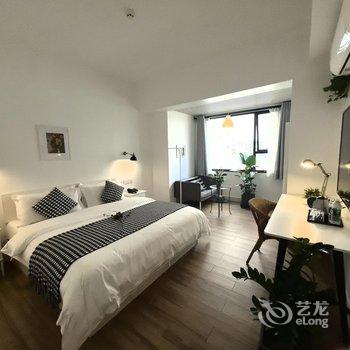 阳光满屋酒店(广西艺术学校麻村地铁站店)酒店提供图片