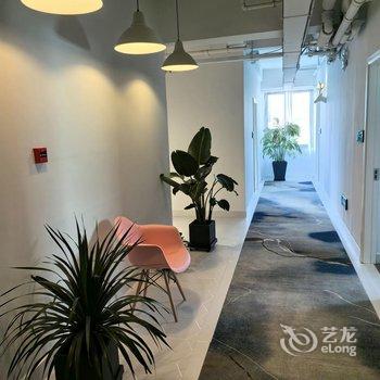 阳光满屋酒店(广西艺术学校麻村地铁站店)酒店提供图片
