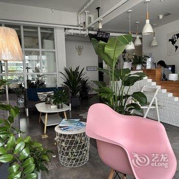 阳光满屋酒店(广西艺术学校麻村地铁站店)酒店提供图片