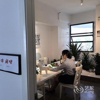 阳光满屋酒店(广西艺术学校麻村地铁站店)酒店提供图片