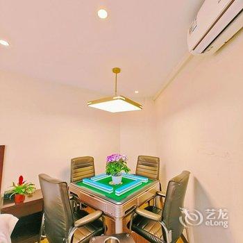 飞鸿精品酒店(红高路地铁站龙城国际店)酒店提供图片
