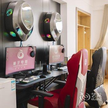 柚子电竞酒店(青岛台东步行街店)酒店提供图片