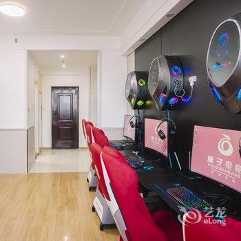 柚子电竞酒店(青岛台东步行街店)酒店提供图片