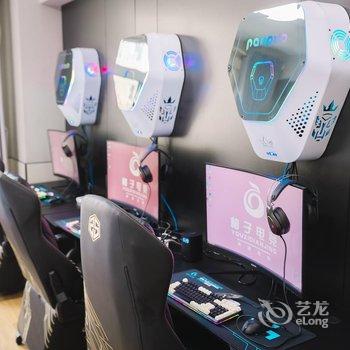 柚子电竞酒店(青岛台东步行街店)酒店提供图片