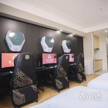 柚子电竞酒店(青岛台东步行街店)酒店提供图片