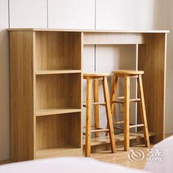 柚子电竞酒店(青岛台东步行街店)酒店提供图片